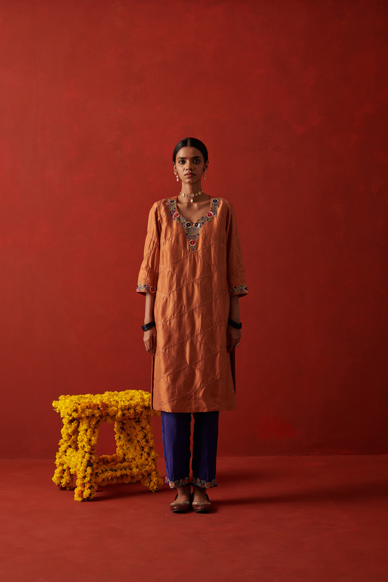 RAAS & ZEBA KURTA & PANT chiffon by Rashika Mittal in multi color for women Worldwide
