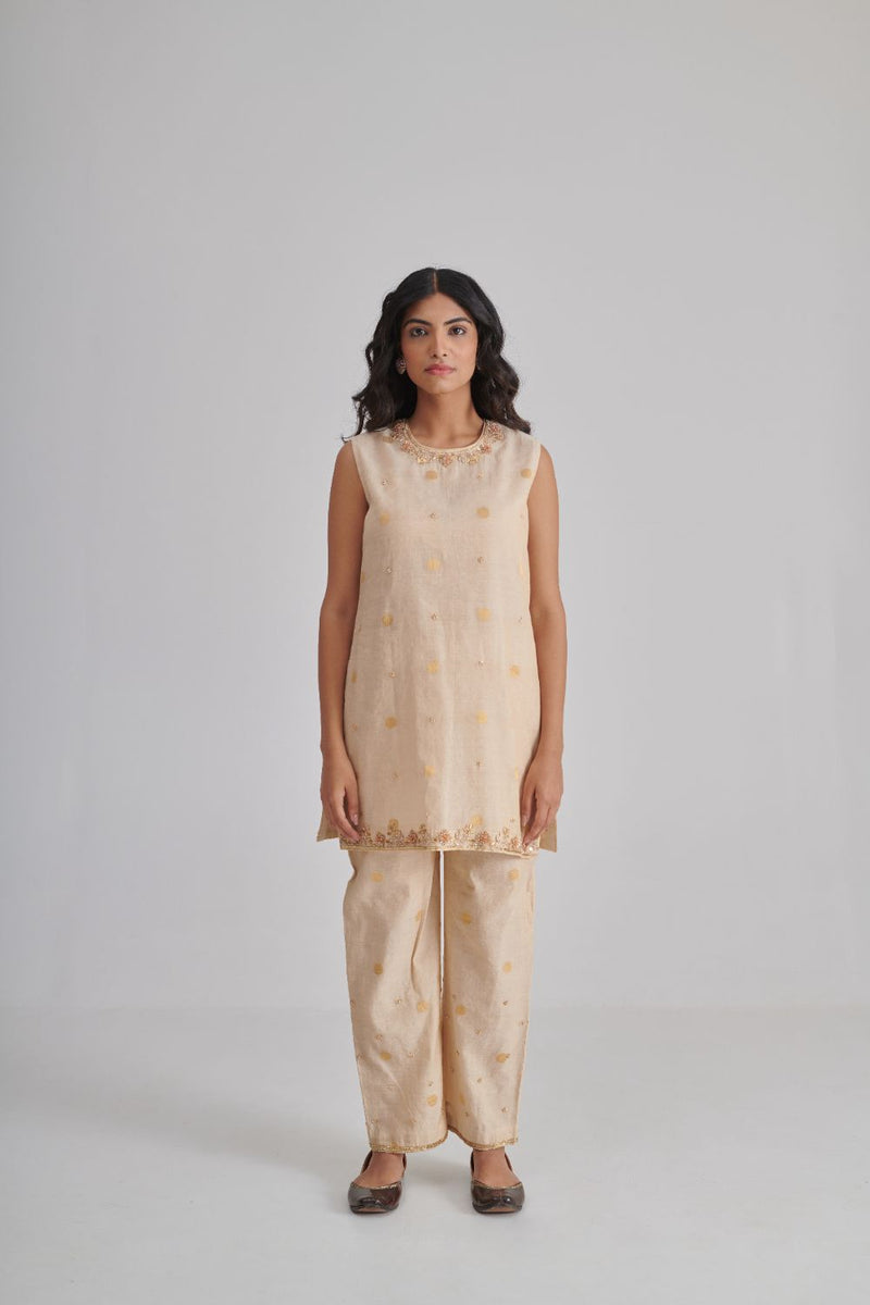 RANI & RANA KURTA & PANT silk by Rashika Mittal in beige color for women Worldwide