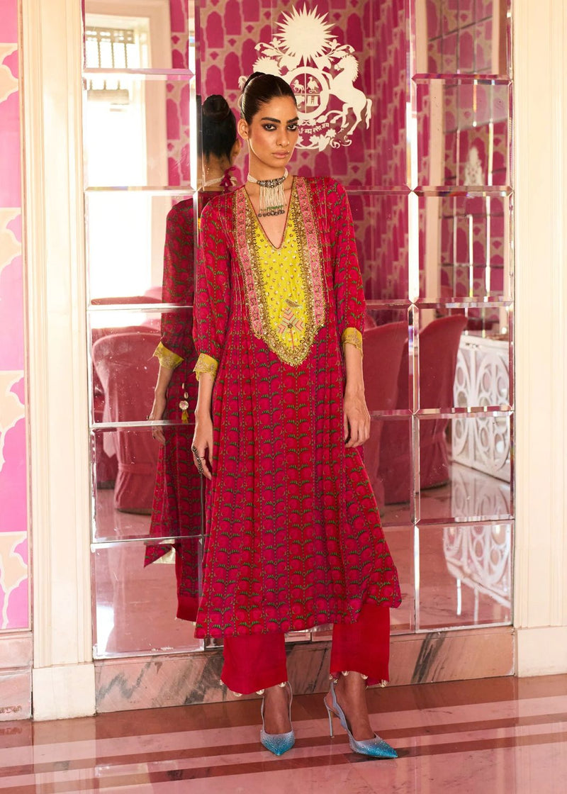 Retro Raani Red Silk Yoke Kurta Set by Rajiramniq for women Worldwide