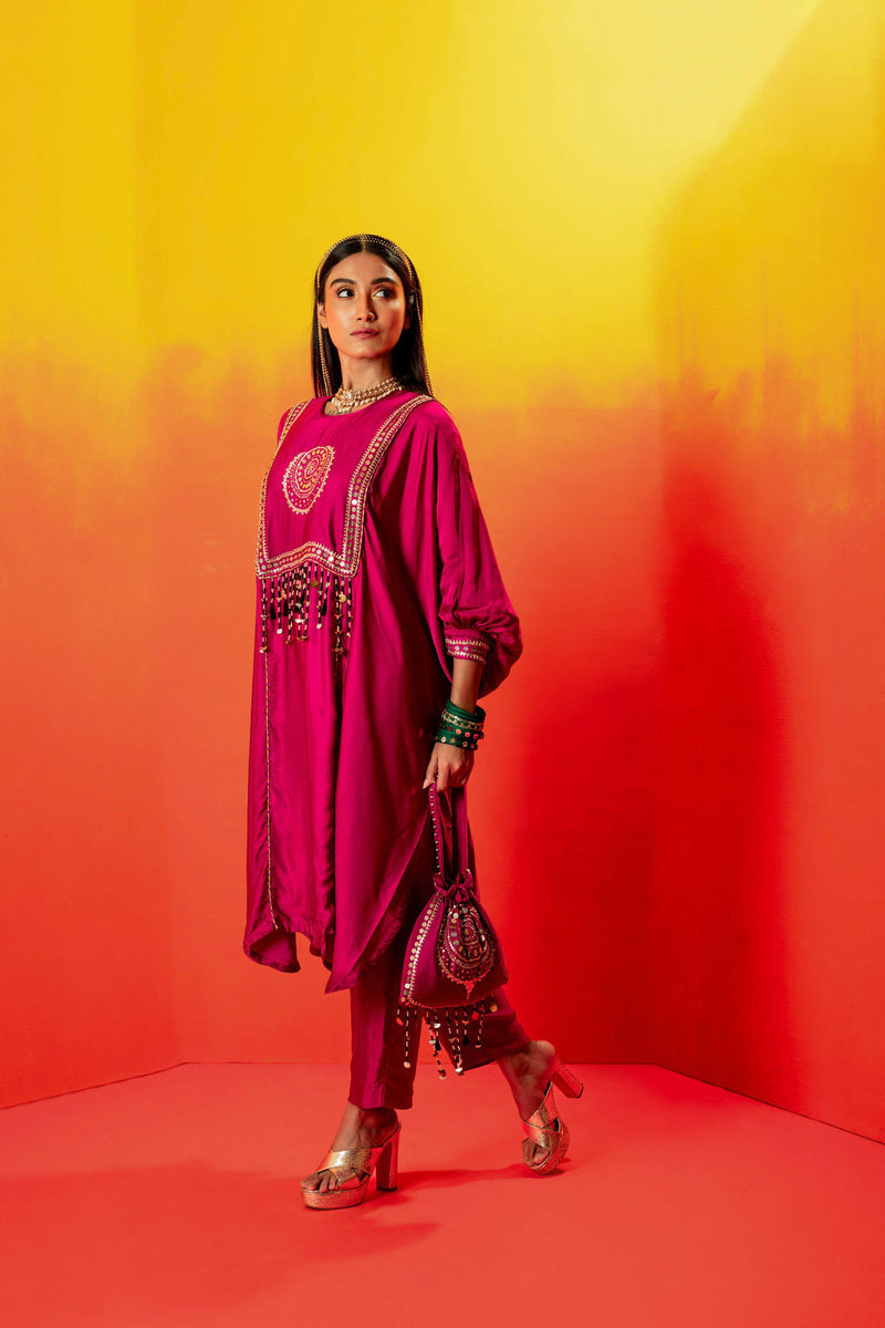 Tara Pink AntiFit Kurta with Pant satin by PRAHNAAYA in pink color for women Worldwide
