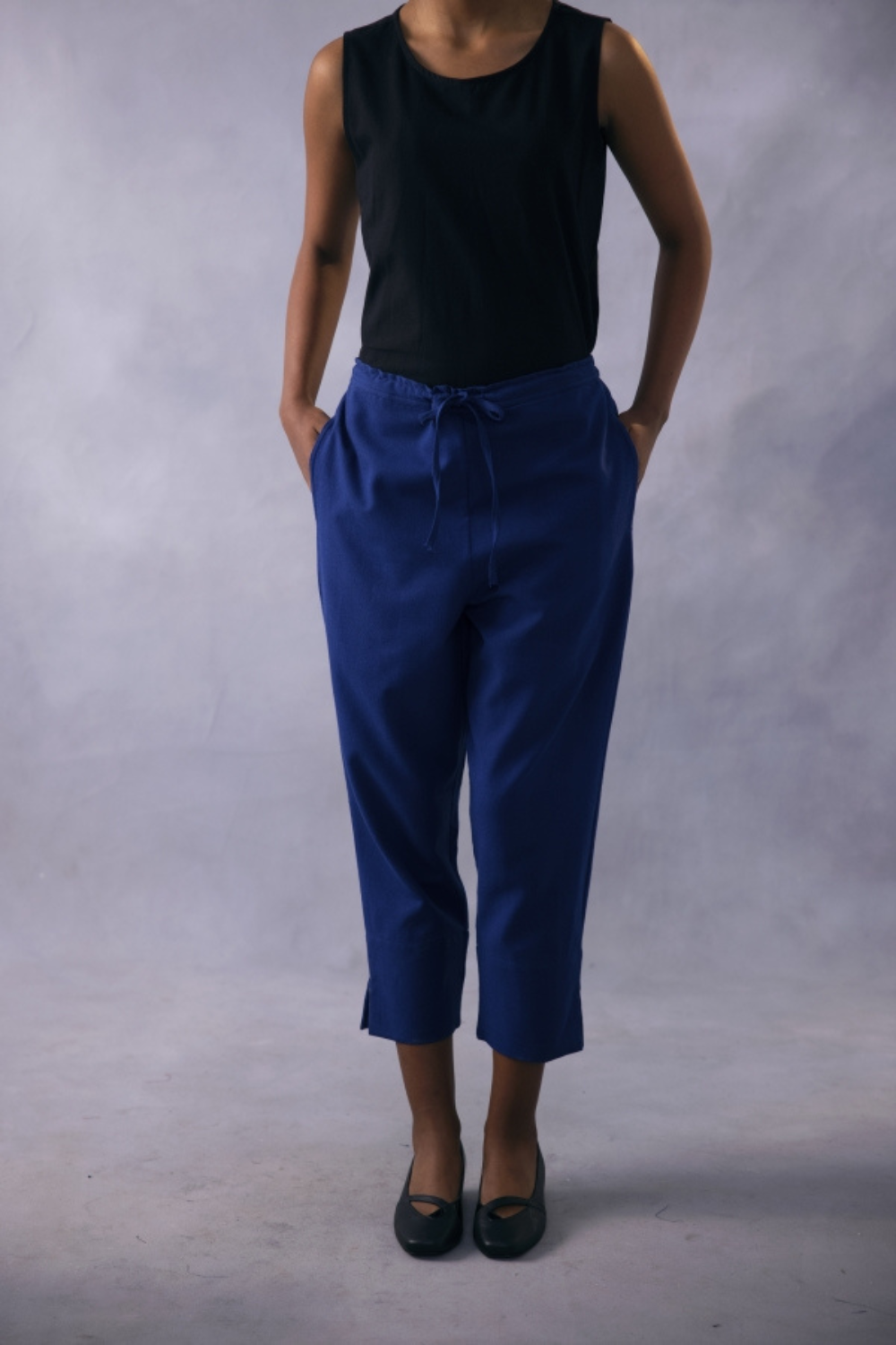 ULTRAMARINE CAPRI PANT