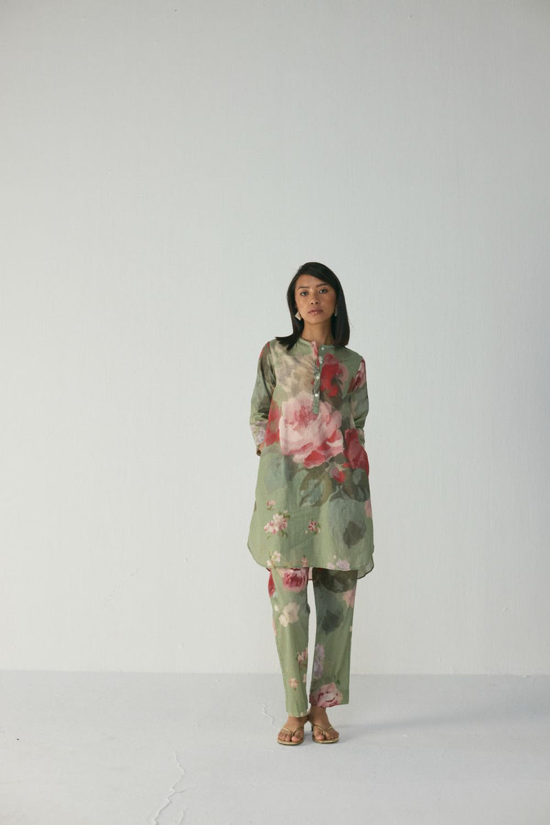 Roos Short Kurta Set cotton by YAM in green color for women Worldwide