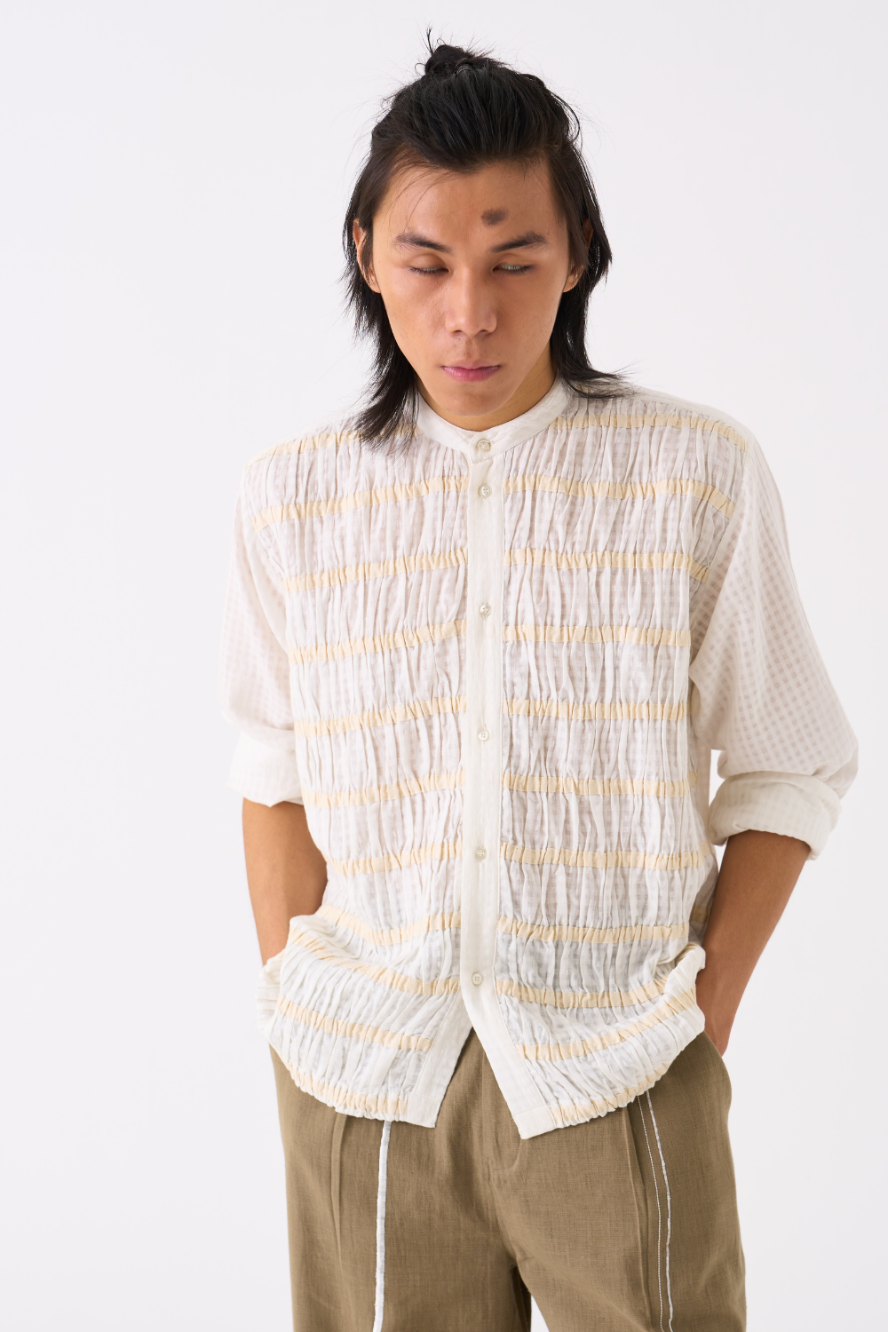 SMOCKING DETAIL SHIRT - WHITE