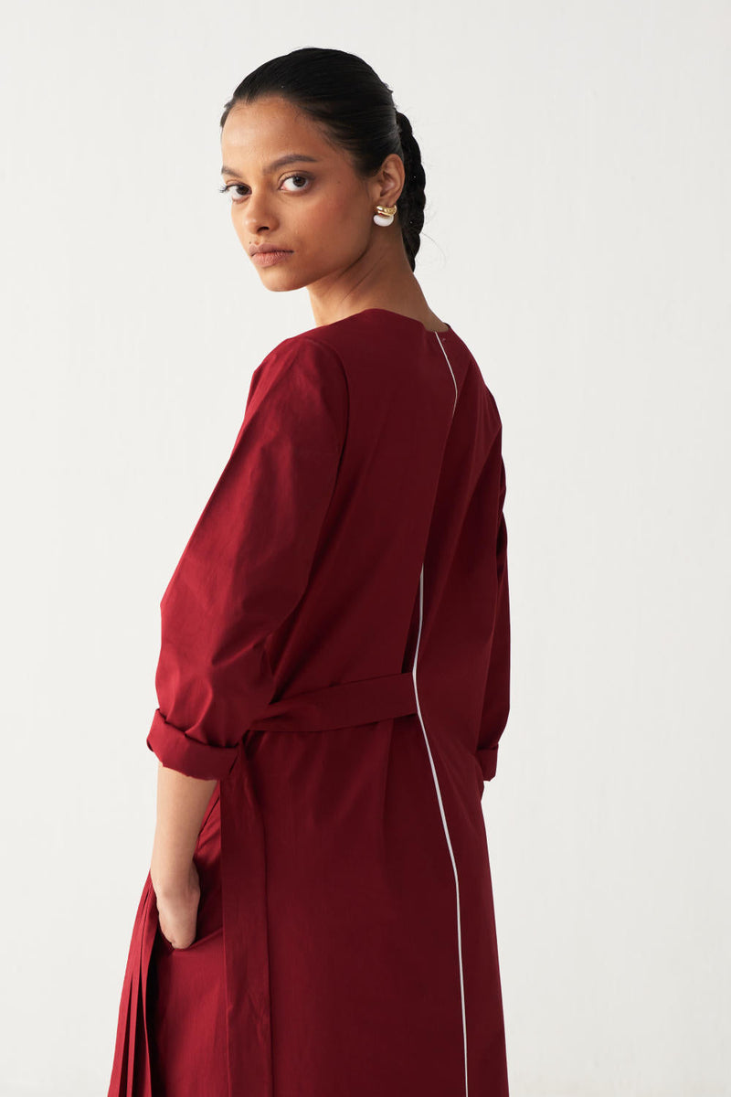 FRONT PLEAT TUNIC-MADDER RED poplin by THREE in red color for women Worldwide
