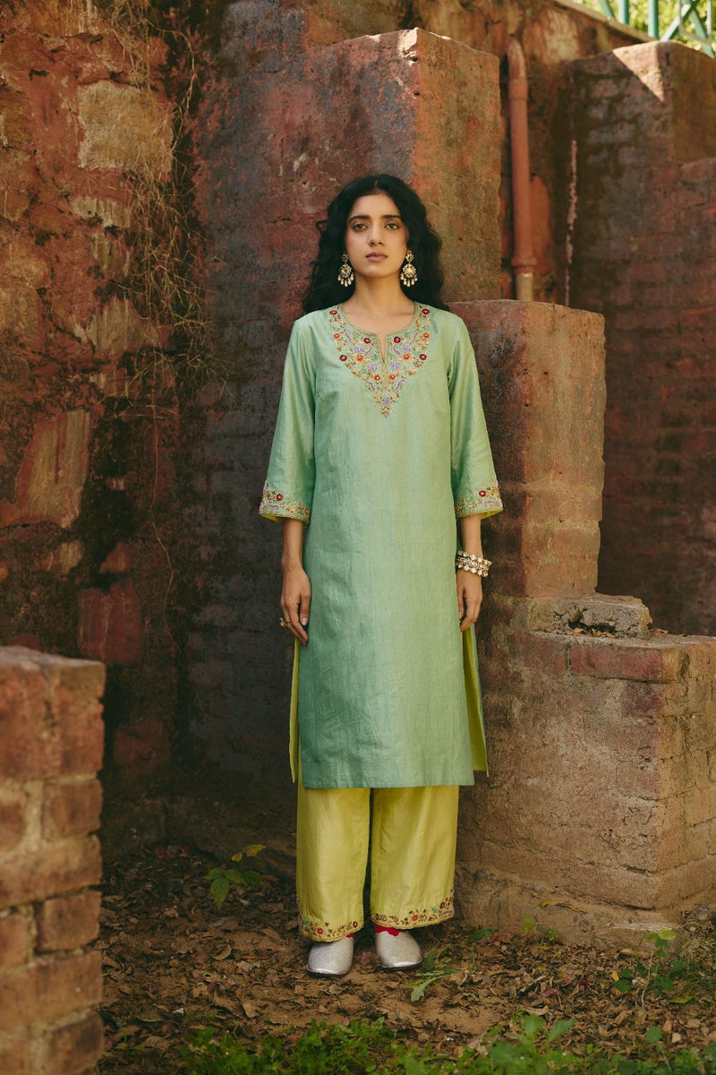 SAHIRA & FIZZA KURTA & PANT silk by Rashika Mittal in multi color for women Worldwide