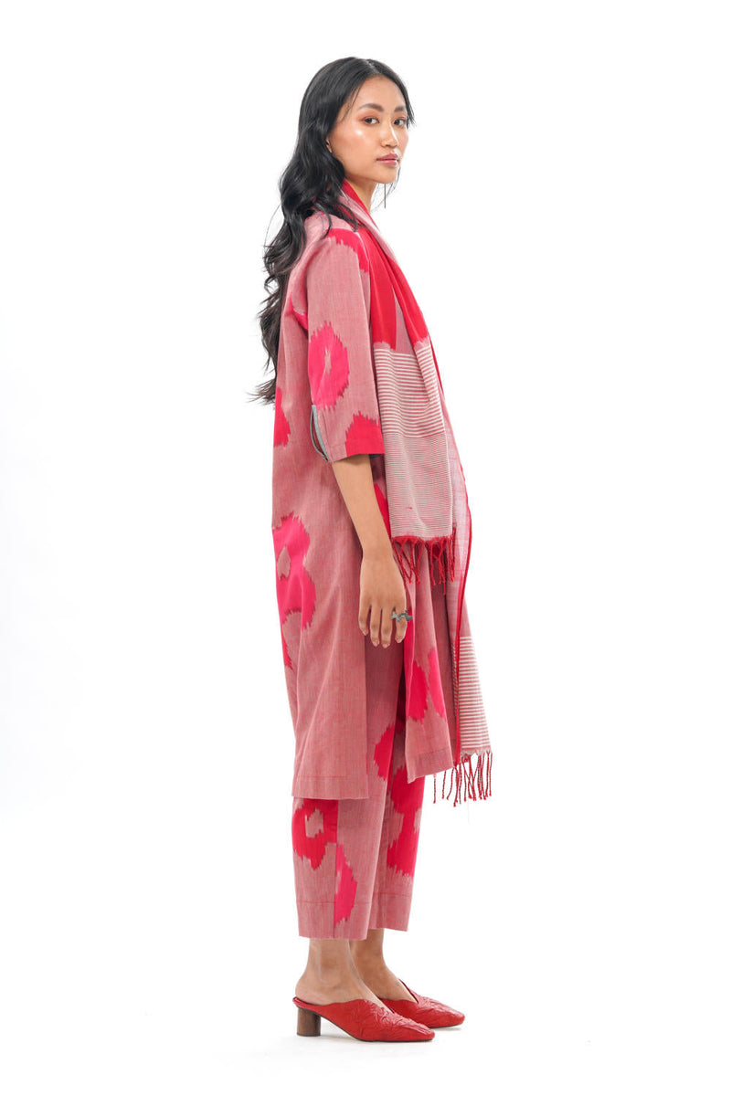 SAKURA KURTA 100% cotton by Translate - Handwoven Ikat in pink color for women Worldwide