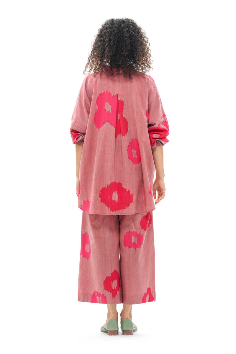 SAKURA RELAXED SHIRT 100% cotton by Translate - Handwoven Ikat in pink color for women Worldwide