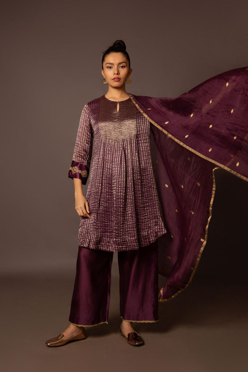 Purple Zari Stripe kurta set by Myoho in purple color for women Worldwide