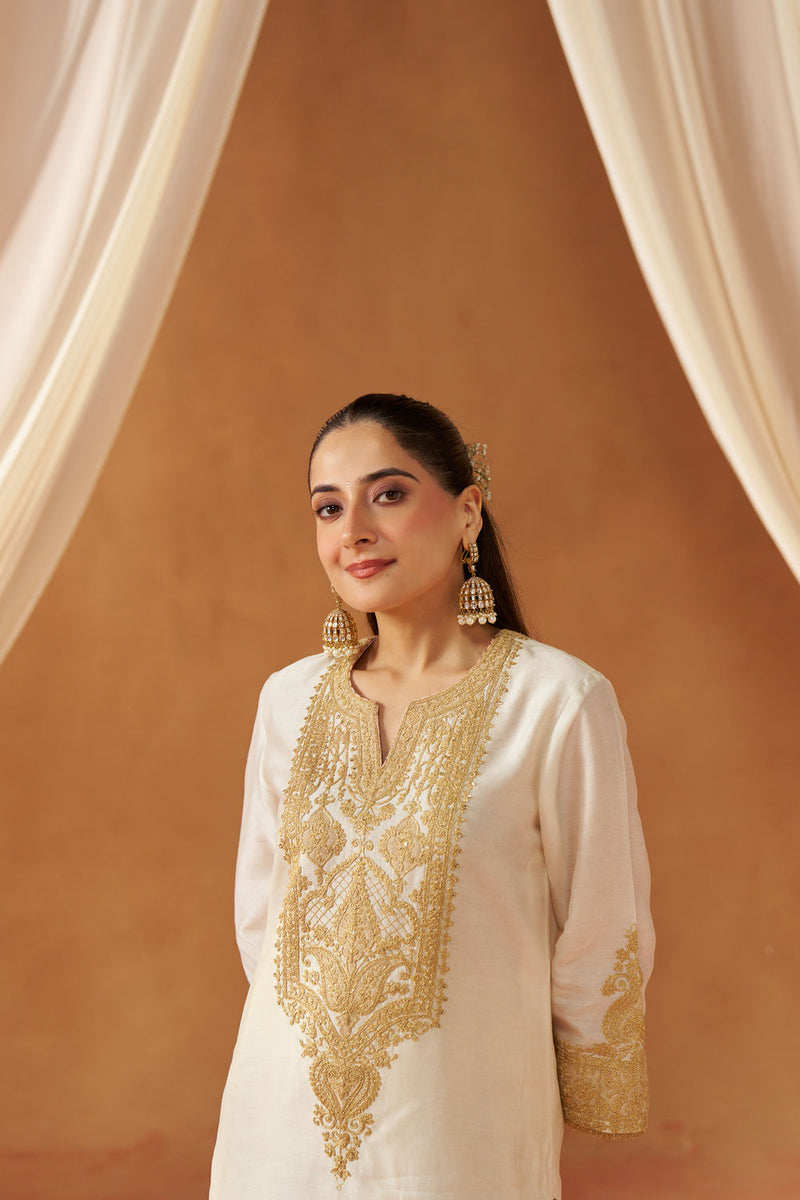 Adeela Daisy Ivory Kurta with Salwar and Dupatta silk chanderi kurta/kurta set by SHEETAL BATRA in ivory for women Worldwide