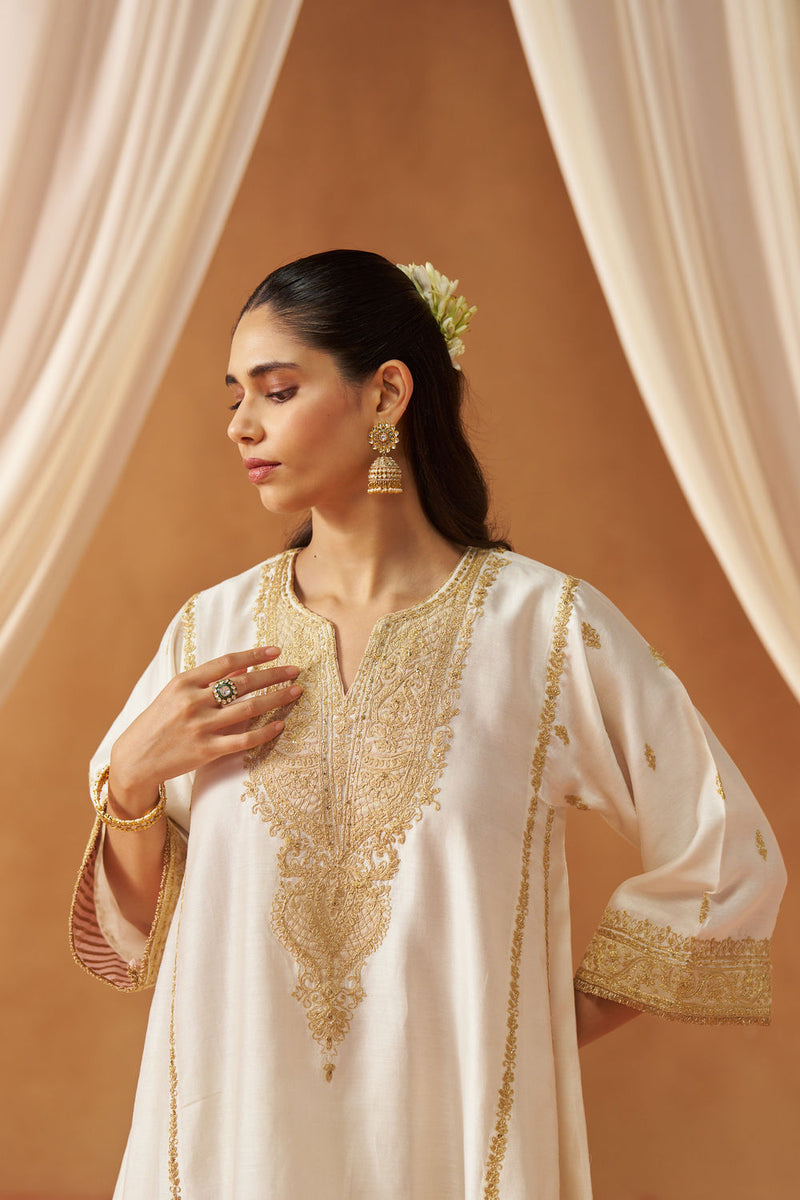 Maahgul Daisy Ivory Kalidaar Chauga with Salwar and Dupatta silk chanderi kurta/kurta set by SHEETAL BATRA in ivory for women Worldwide