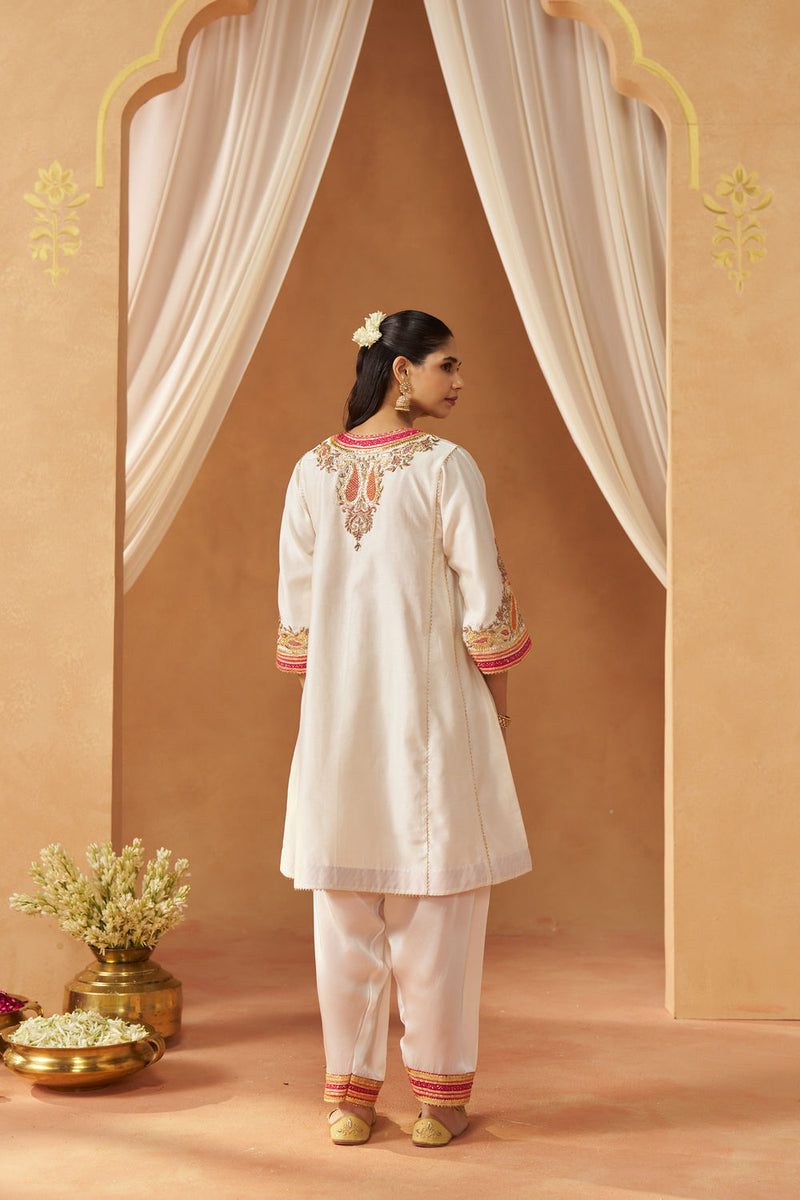 Zimal daisy ivory chauga with salwar silk chanderi kurta/kurta set by SHEETAL BATRA in ivory for women Worldwide