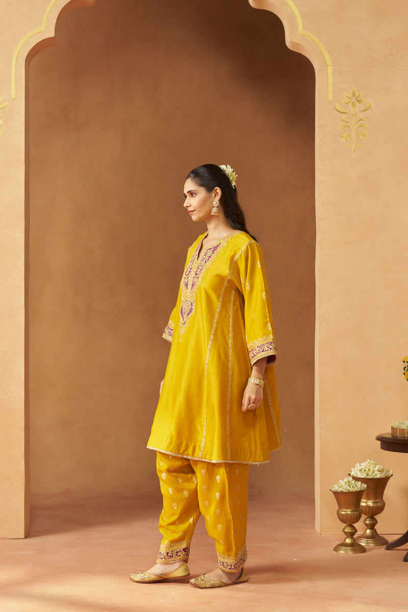 Maahgul Mustard Kalidaar Chauga with Salwar with Dupatta silk chanderi kurta/kurta set by SHEETAL BATRA in mustard for women Worldwide