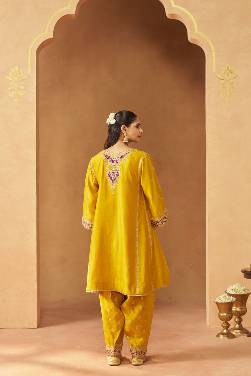 Maahgul Mustard Kalidaar Chauga with Salwar with Dupatta silk chanderi kurta/kurta set by SHEETAL BATRA in mustard for women Worldwide
