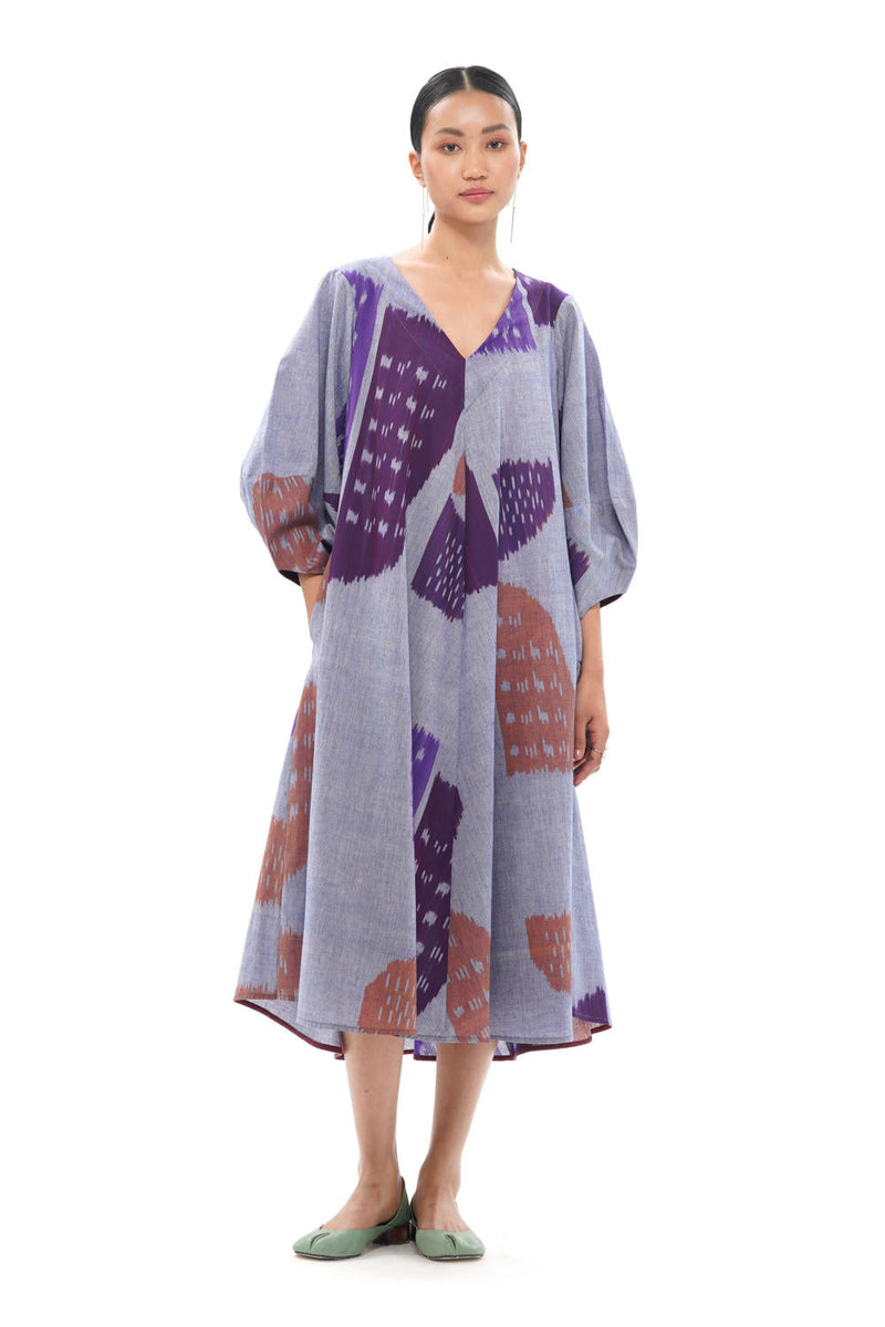 SHOBU LANTERN BIAS DRESS 100% cotton by Translate - Handwoven Ikat in purple color for women Worldwide