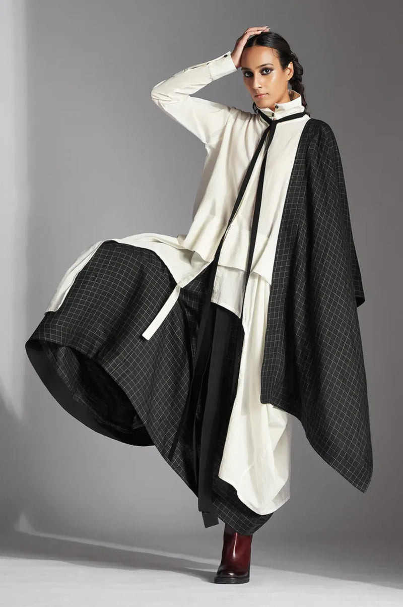 Kael Sari Skirt-Black and White by Chola in black color for women Worldwide