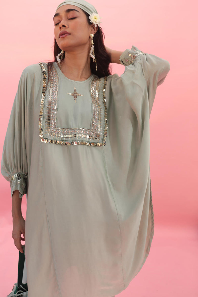 Saba Green Kurta Set with Pant satin by PRAHNAAYA in green color for women Worldwide
