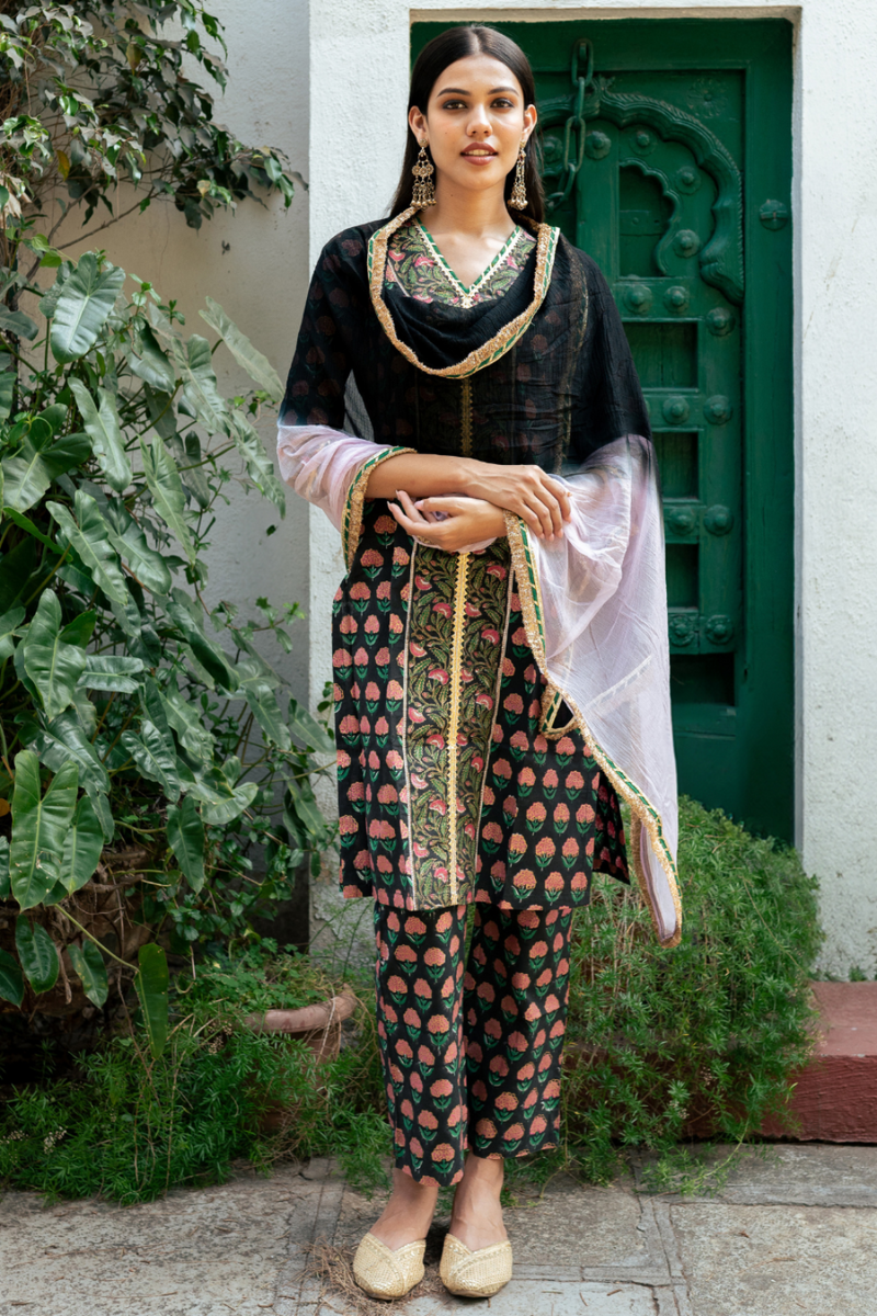 Black Block Printed Kurta Set cotton by Maison Shefali in black color for women Worldwide