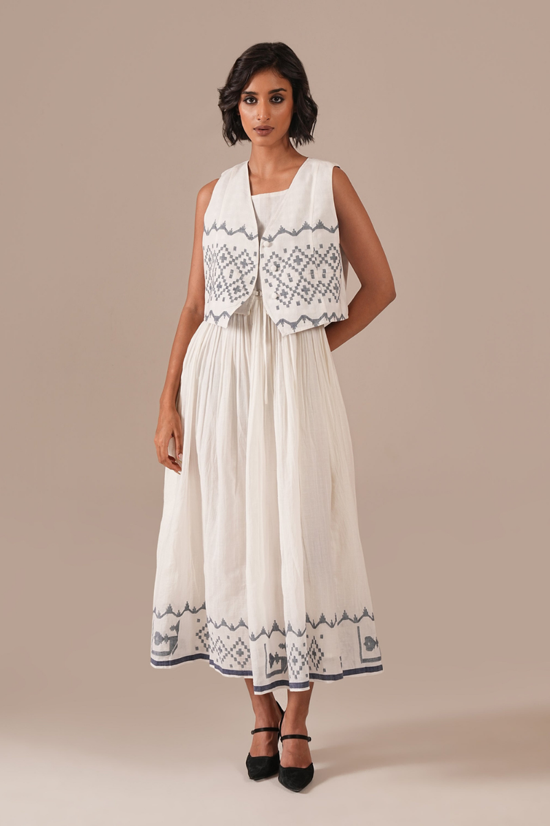 SNOWFLAKE DRIFT SET 100% cotton by Indigo Dreams in white color for women Worldwide