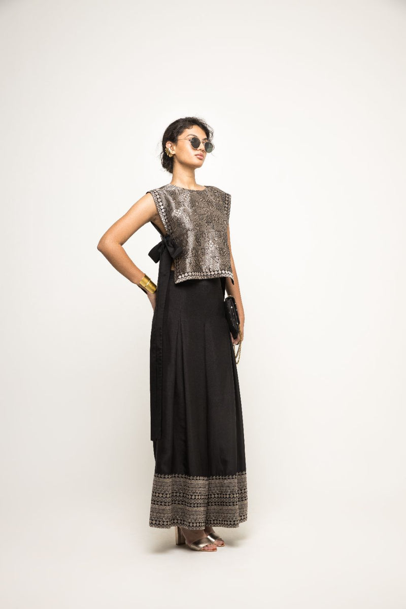 Joli- Metallic Brocade Bib With Pant Set - Black silk by SOBARIKO in black color for women Worldwide