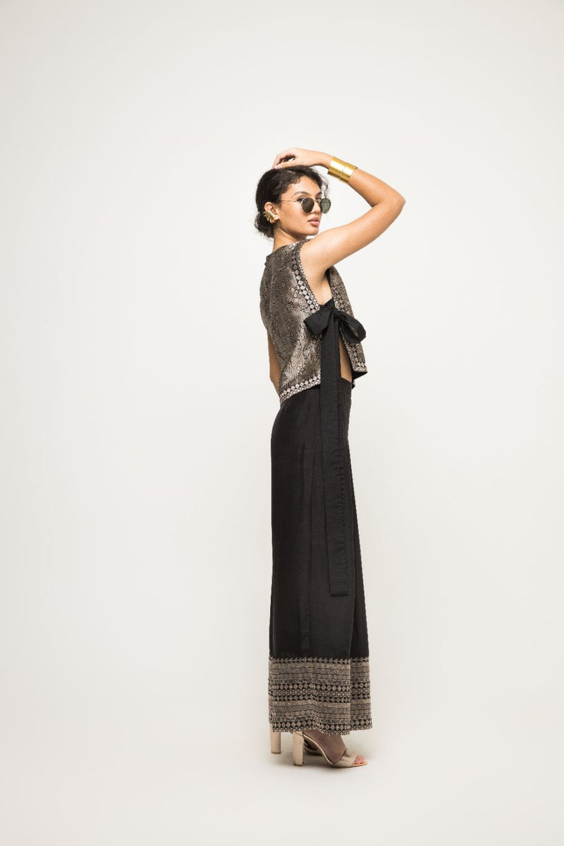 Joli- Metallic Brocade Bib With Pant Set - Black silk by SOBARIKO in black color for women Worldwide