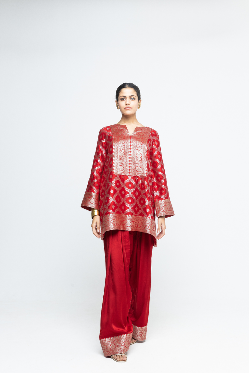 Seerat - Brocade Jaal Silk Kurta with Farshi set - Red satin by SOBARIKO in red color for women Worldwide