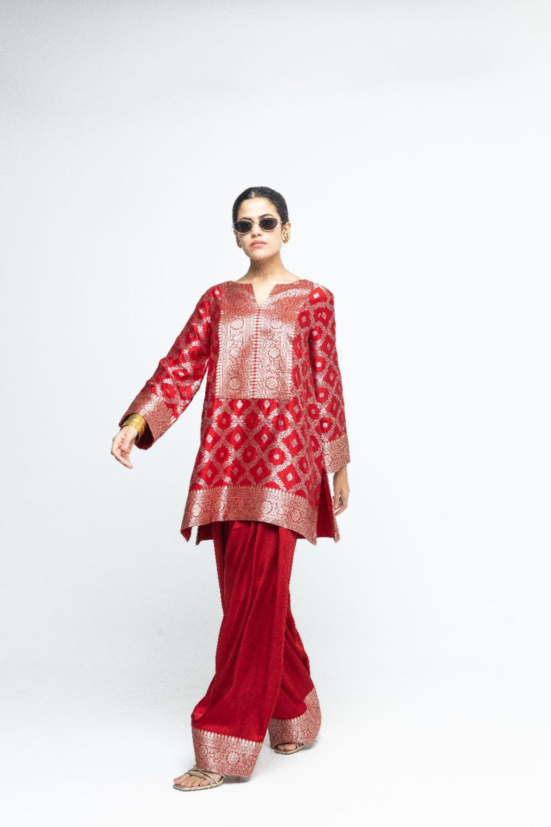 Seerat - Brocade Jaal Silk Kurta with Farshi set - Red satin by SOBARIKO in red color for women Worldwide