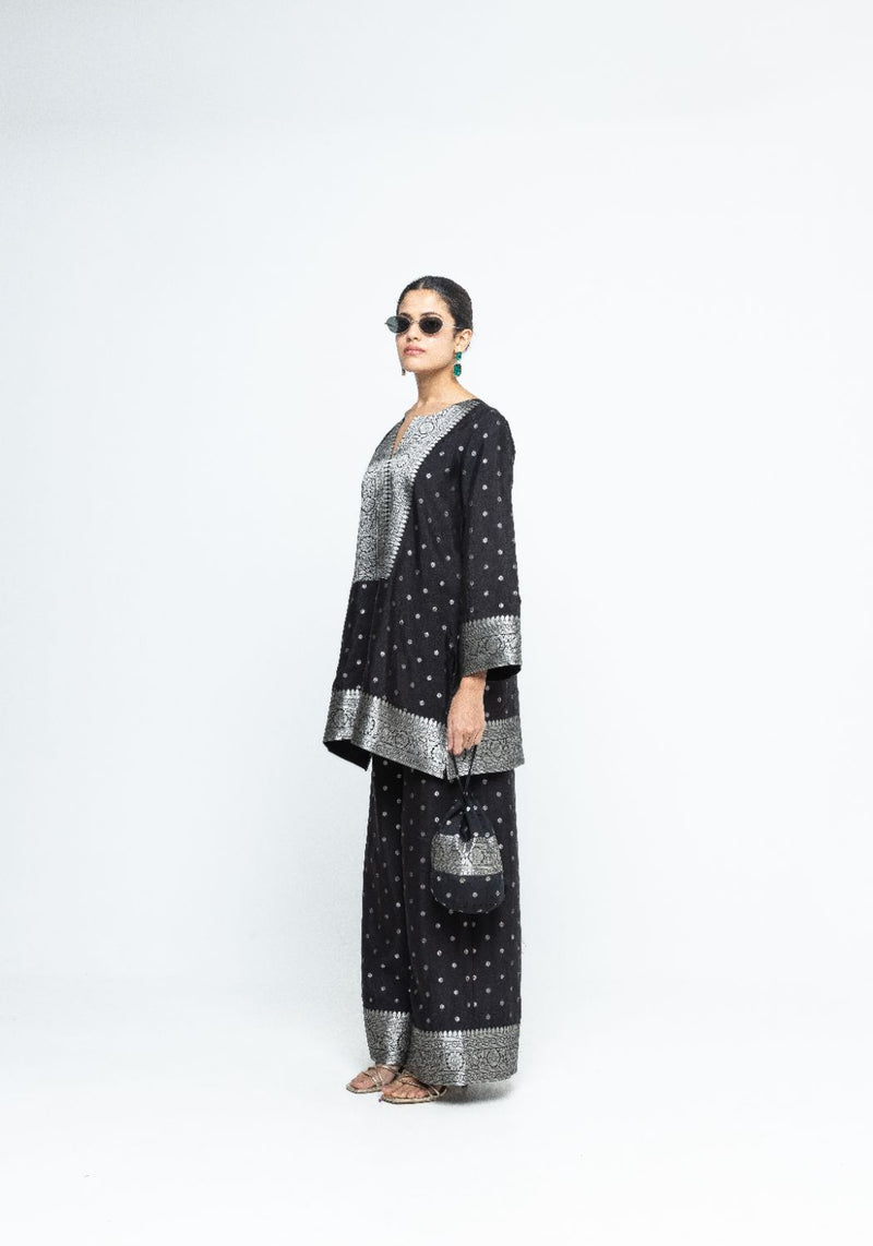 Mehak - Black Butti Brocade Kurta with Pants - Black silk by SOBARIKO in black color for women Worldwide