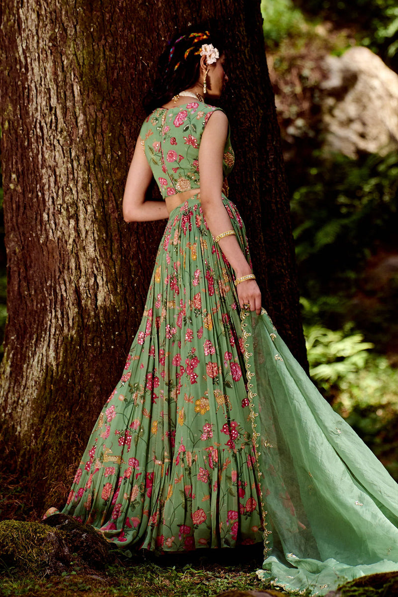 Soleil Lehenga Set georgettte by Paulmi & Harsh-kahan Sep'26 in green for women Worldwide