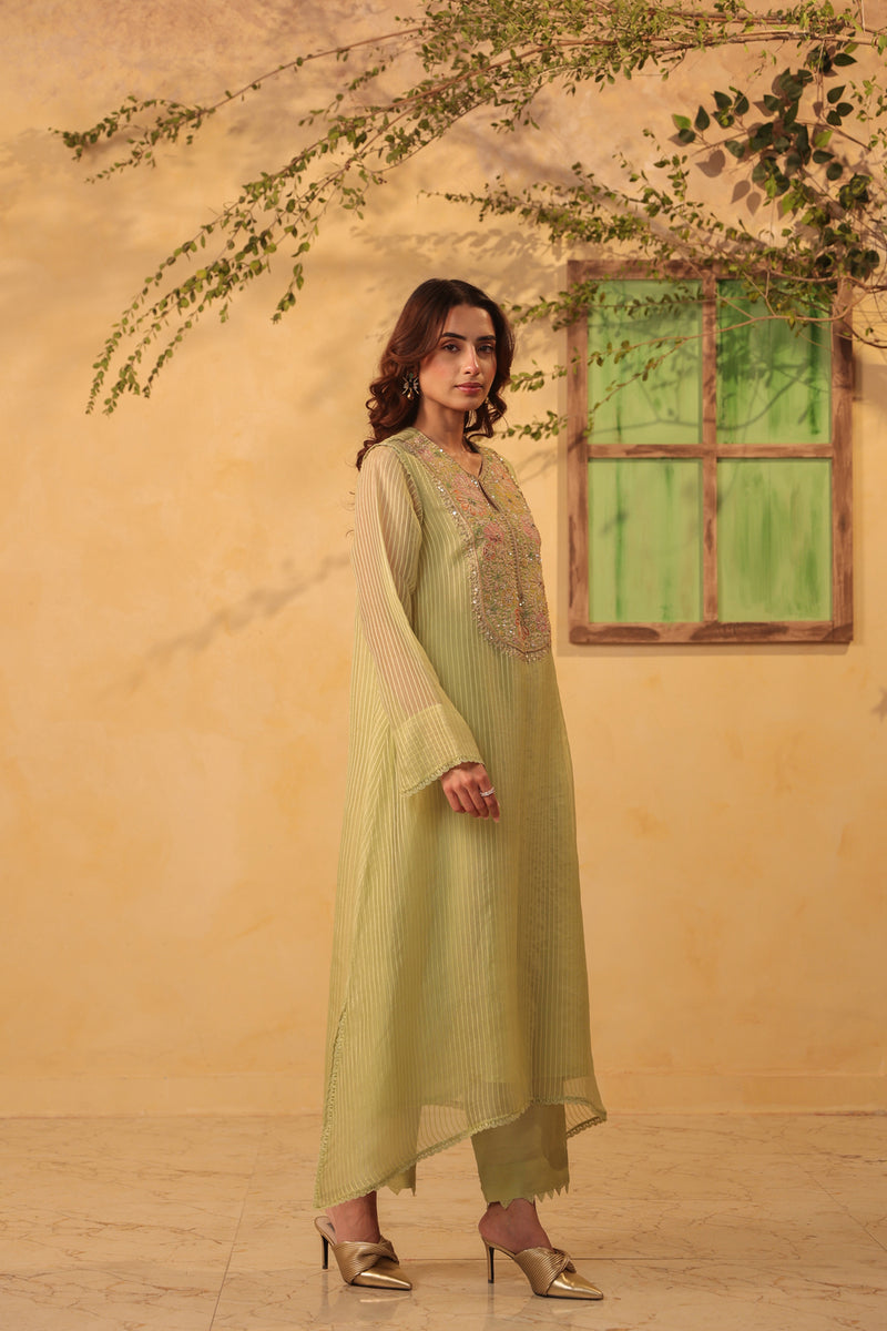 Vaayu Green Applique Yoke Kurta Set silk chanderi , silk tencel kurta/kurta set by Niti Bothra in green for women Worldwide