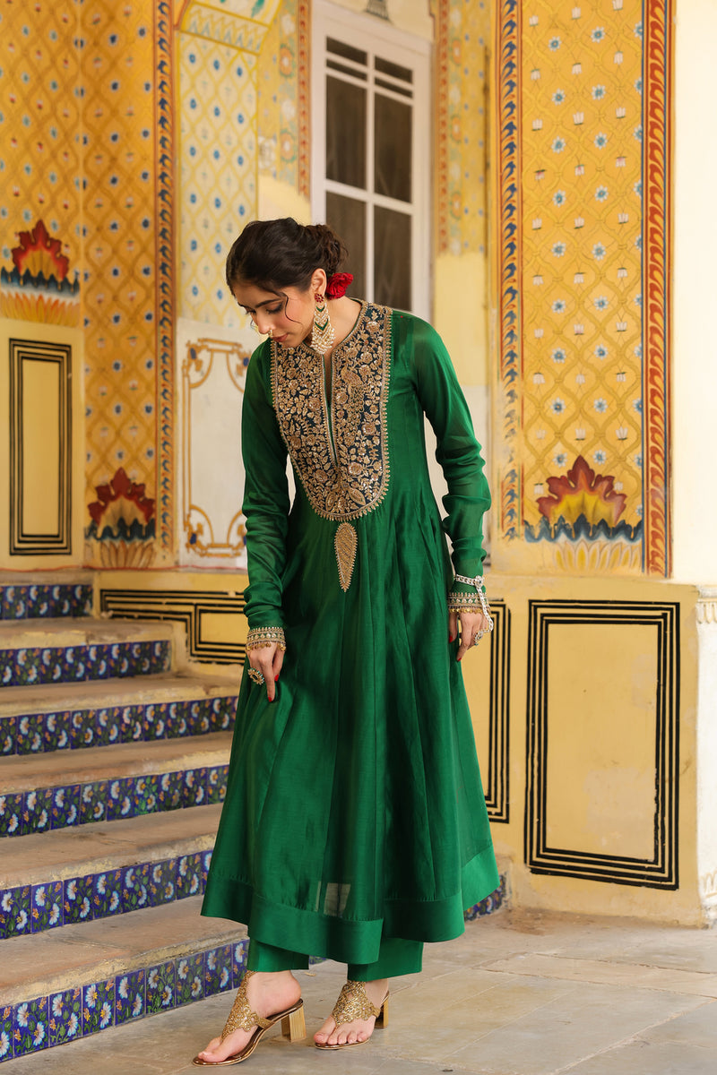 Ahista Green Kalidaar Set silk chanderi kurta/kurta set by Niti Bothra in green for women Worldwide