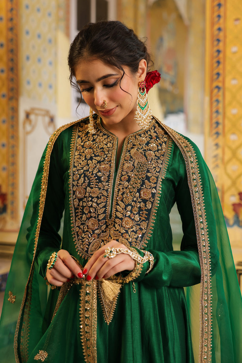 Ahista Green Kalidaar Set silk chanderi kurta/kurta set by Niti Bothra in green for women Worldwide