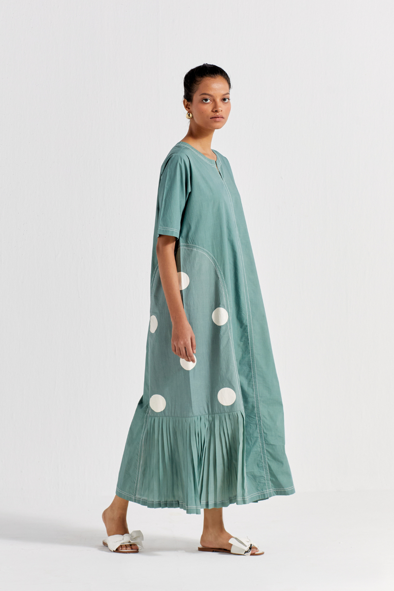 SIDE U-PLEAT DRESS - JADE poplin by THREE in green color for women Worldwide