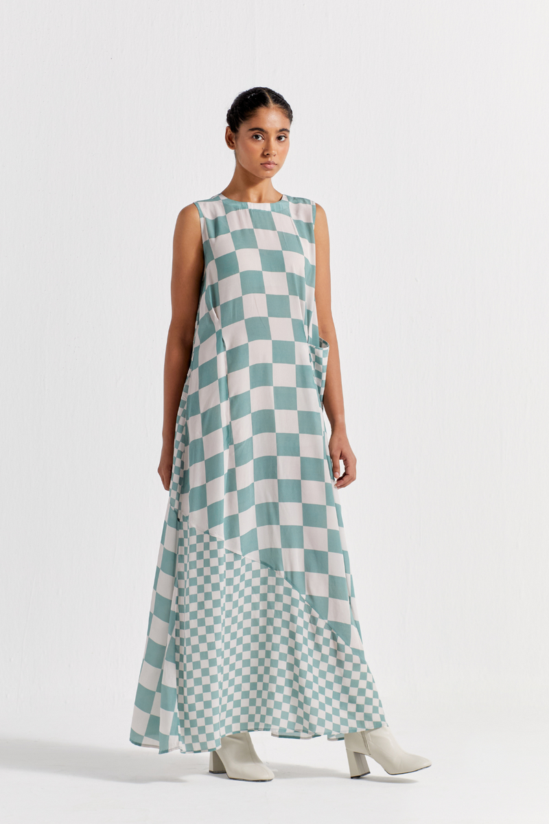 SLEEVELESS ASYMMETRIC DRESS CO-ORD (SET OF 2) poplin by THREE for women Worldwide