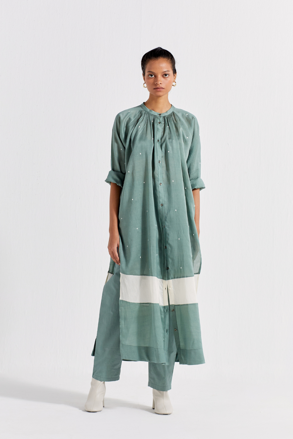 PANEL GATHER NECK SHIRT - JADE POLKA