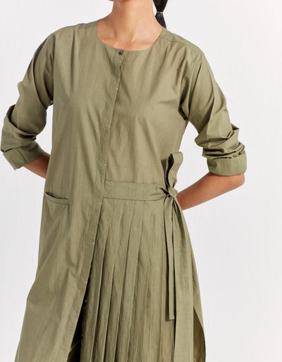 FRONT PLEAT JACKET - SAP GREEN