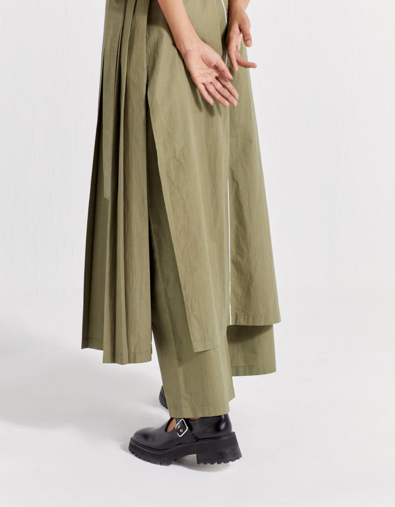 HIGH WAIST BROAD BOTTOM - OLIVE poplin by THREE in olive color for women Worldwide