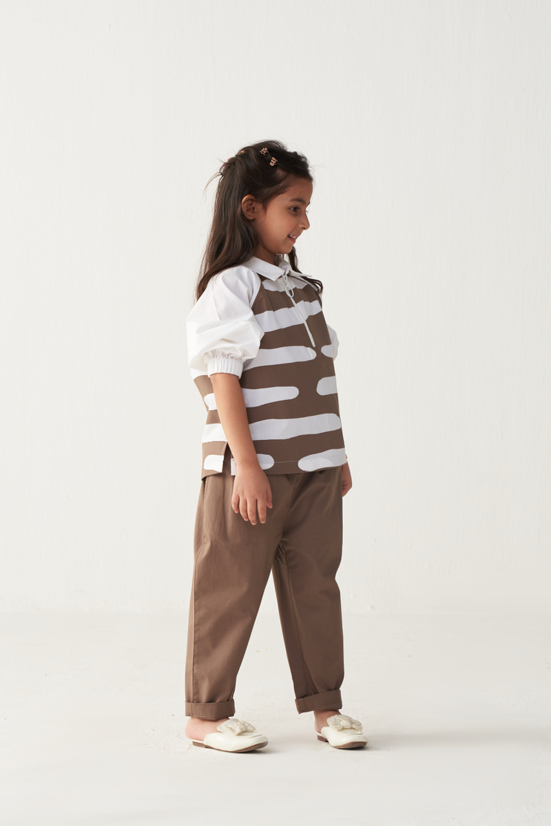 KIDS ABSTRACT APPLIQUE TOP (CO-ORD)-CEDAR & WHITE