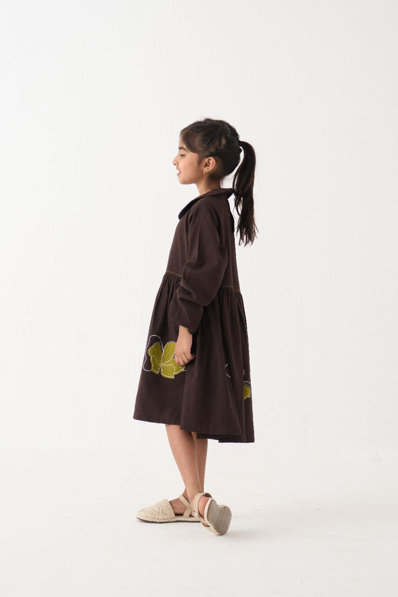 Girl - Floral Applique Peter Pan Collar Dress - Dark Brown