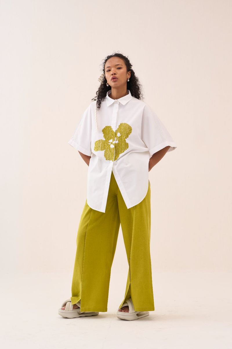 U-Hem Floral Emb. Shirt poplin by THREE in white color for women Worldwide