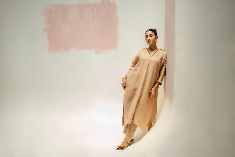 Star Antifit Linen Kurta with Pants-Camel linen by PRAHNAAYA in beige color for women Worldwide