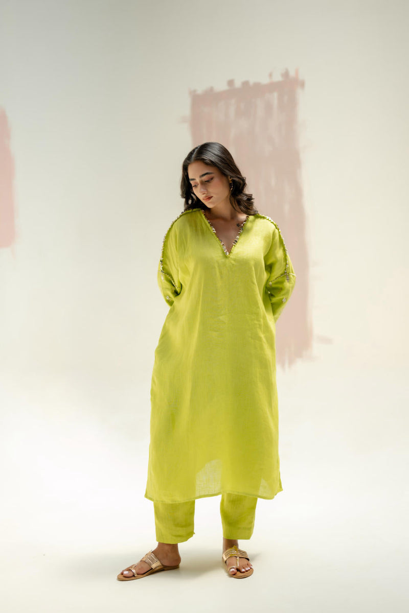 Star Antifit Kurta with Pants-SUBLIME NEON linen by PRAHNAAYA in green color for women Worldwide