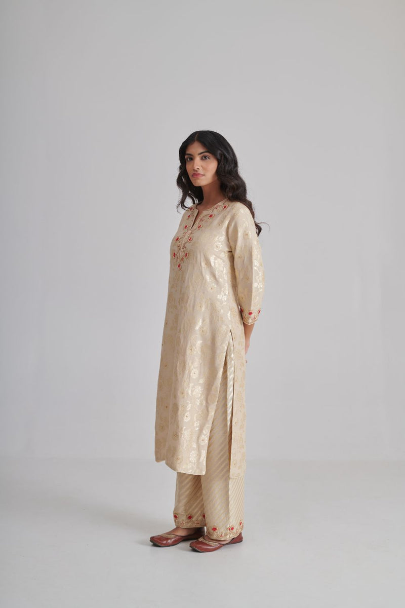 SUNHERI & SAHANA KURTA & PANT silk by Rashika Mittal in beige color for women Worldwide