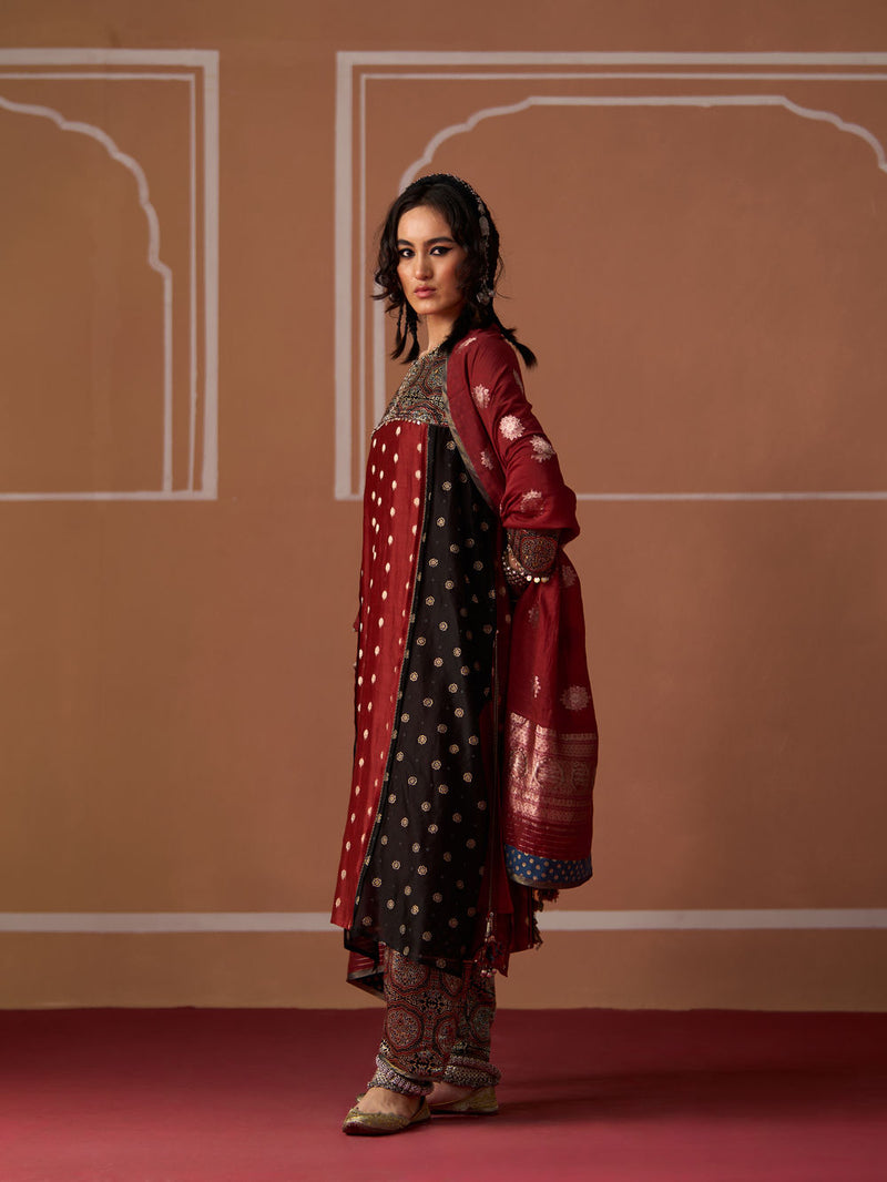 Aditi Kurta chanderi indo-western by SWATTI KAPOOR in multi-color for women Worldwide