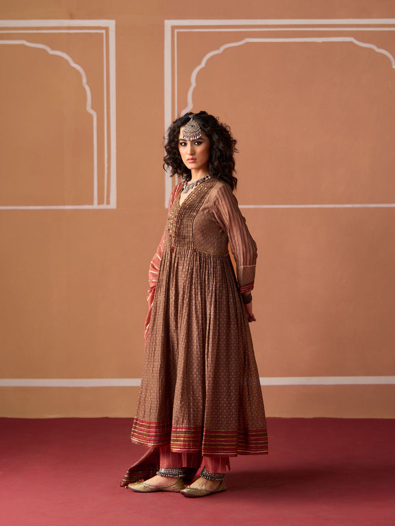 Moira Kurta chanderi kurta/kurta set by SWATTI KAPOOR in grey, rust for women Worldwide