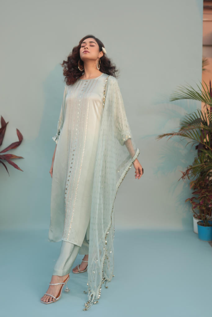 Saba Green Kurta Set with Pant & Dupatta-SKSCLSTSC-2 satin by PRAHNAAYA in green color for women Worldwide