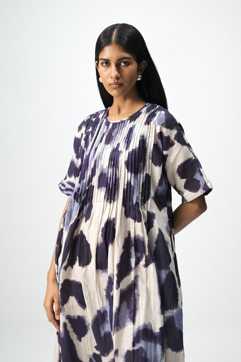 SAMBURU LINEN PINTUCKS DRESS by Yam in blue color for women Worldwide