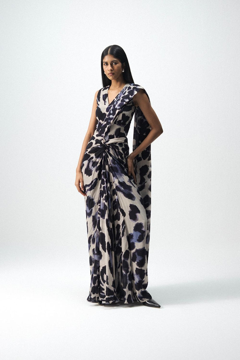 SAMBURU TOP AND PRE-DRAPED SAREE SET by Yam in blue color for women Worldwide