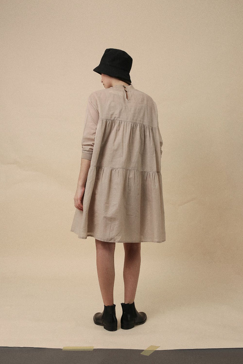 Sand Mul Rib Vena Dress 100% cotton by Mati in sand color for women Worldwide