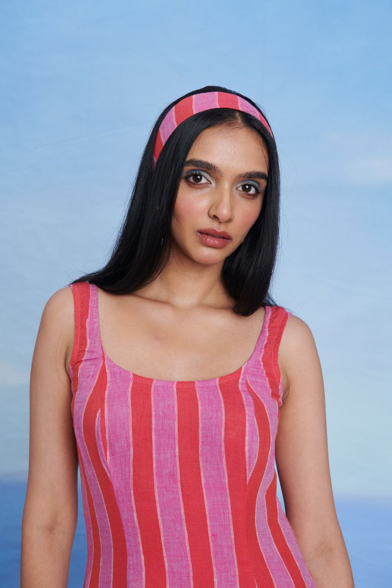 Amalfi Linen Scoop Neck Dress linen by Saphed in pink color for women Worldwide