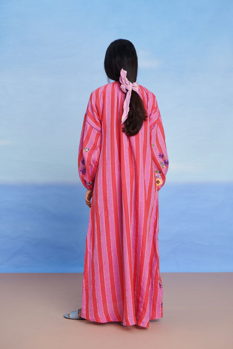 Amalfi Linen Puff Sleeves Dress linen by Saphed in pink color for women Worldwide